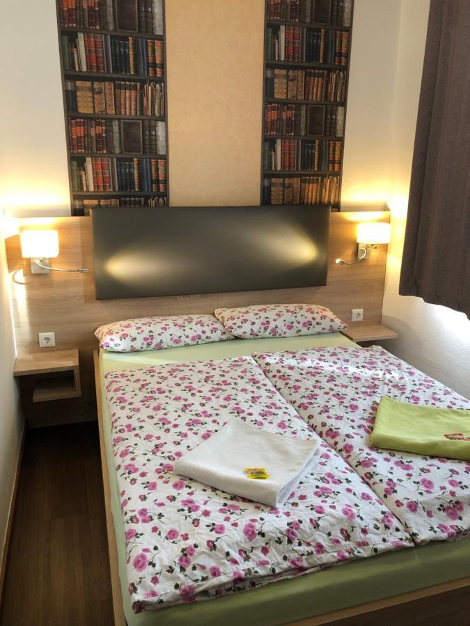 Hotel Baccara Аахен Екстер'єр фото